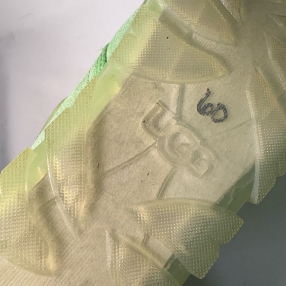 Green UGG boots size 10 Shoes - Picture 5 of 5